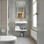 Hotel East Side Gare De Est A Member Of Radisson Individuals 4*