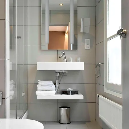 East Side Gare De Est A Member Of Radisson Individuals Hotel Paris