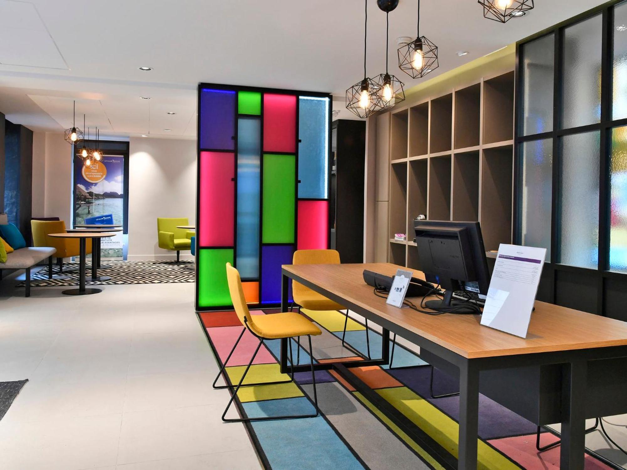 East Side Hotel Paris Gare De Est A Member Of Radisson Individuals Hotel 4*